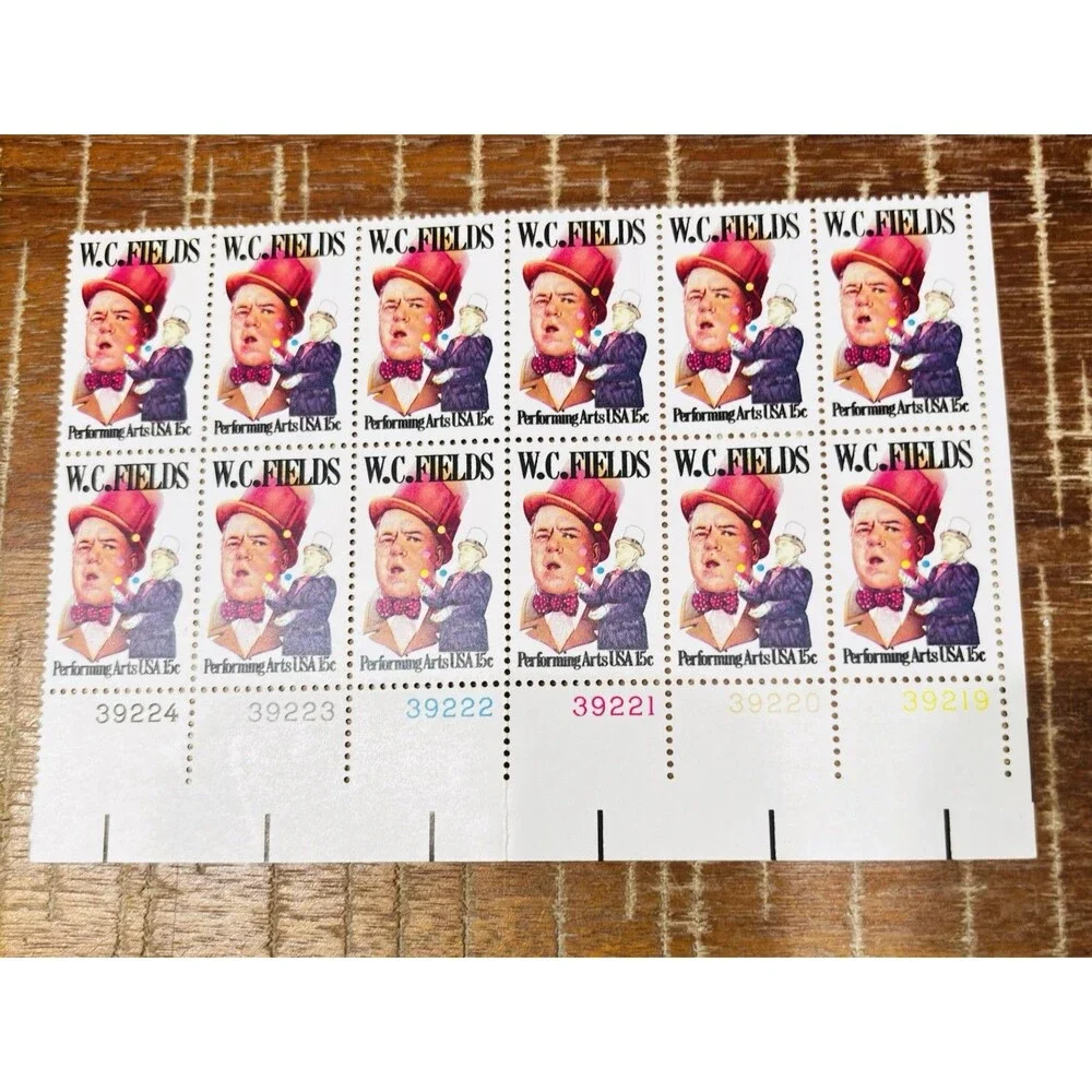 Vintage MNH US Stamp Lot Includes 2 Sets From Great Britain